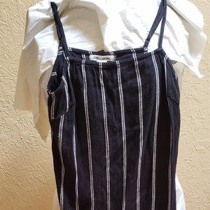 Billabong, Black mini slip dress, adjustable spaghetti straps. Pockets! Size S